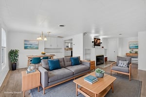 93-fayette-122 virtually staged.jpeg