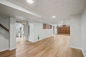  Photo 36