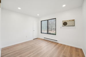Lexington Ct-S1004-022.jpg