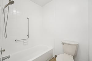 Lexington Ct-S1004-034.jpg