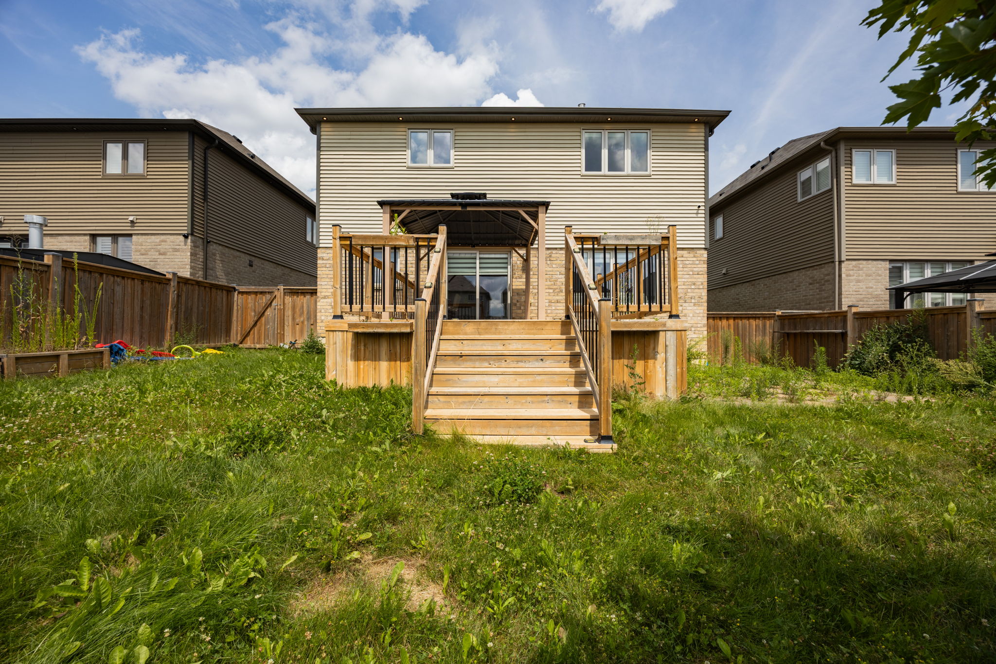  Photo 45