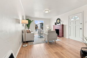 006_F8_93 Muirwood Dr