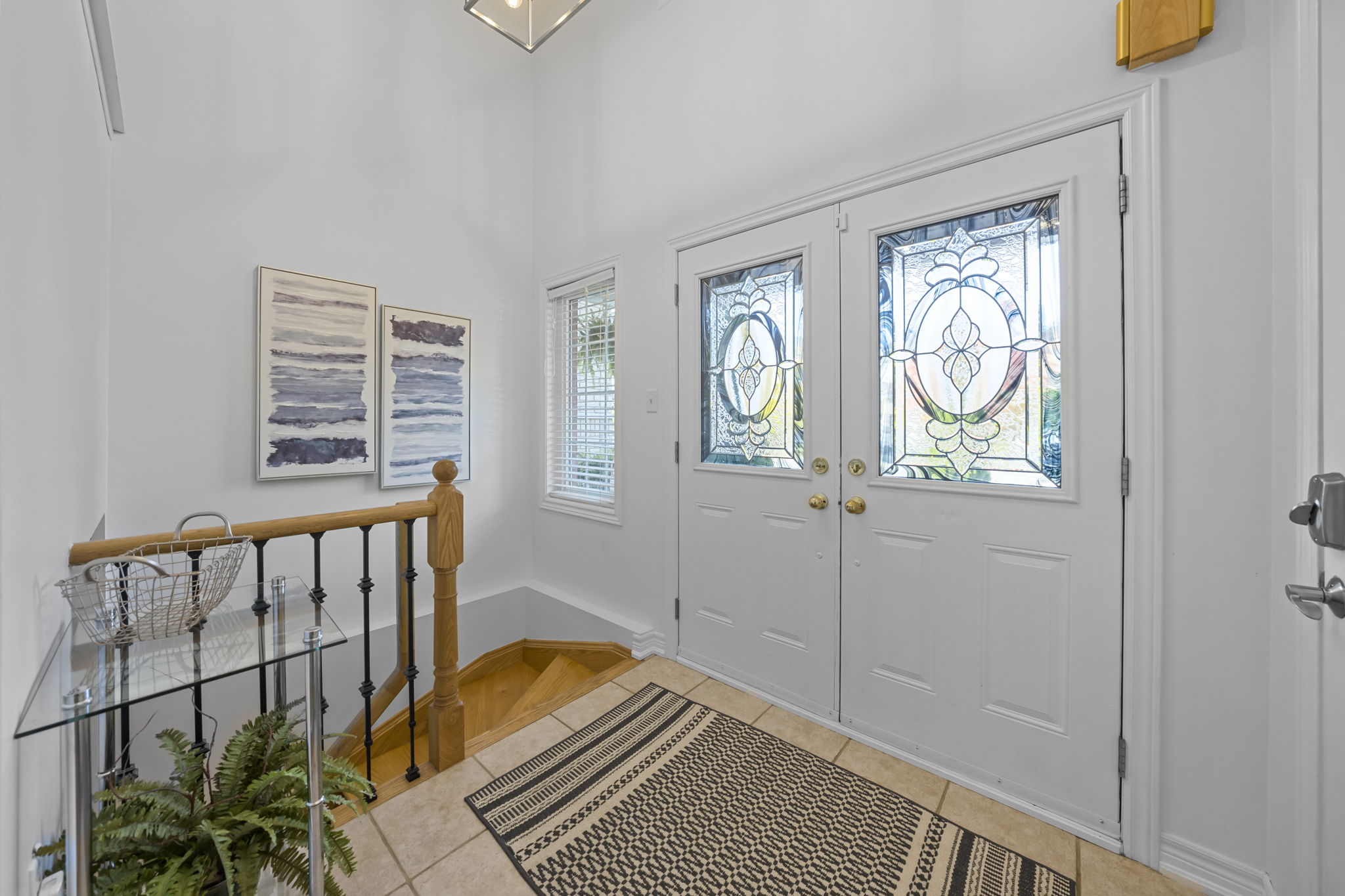 93 Nelson St Bowmanville, ON L1C 0A7