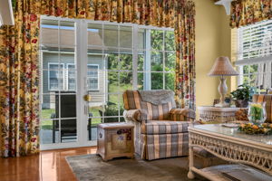  Photo 48