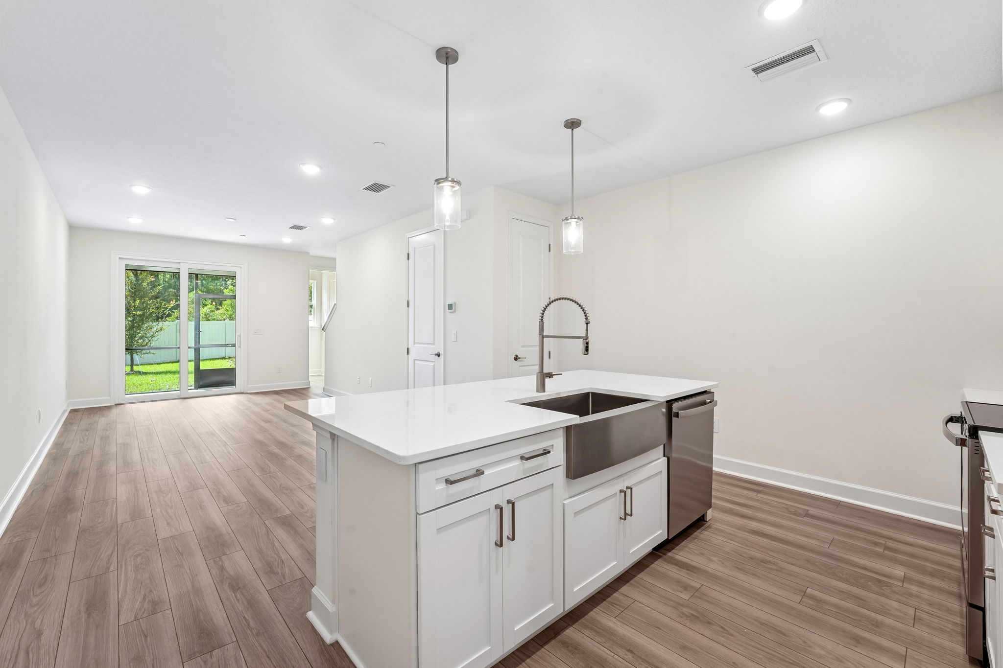 93 Big Pine Ln-S1509-009