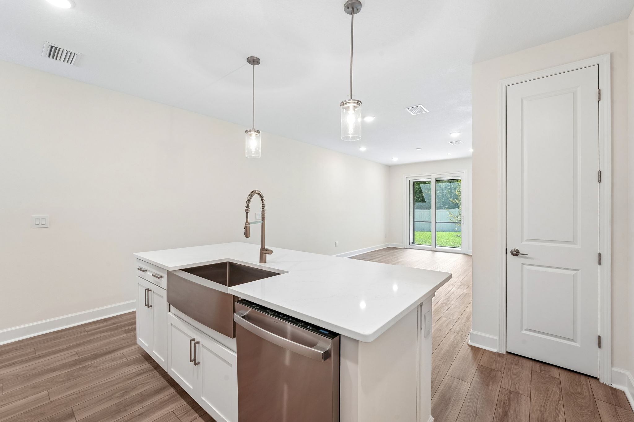 93 Big Pine Ln-S1509-013