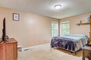 Poplar Dr-028