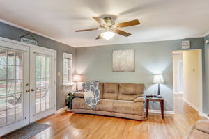 Poplar Dr-011
