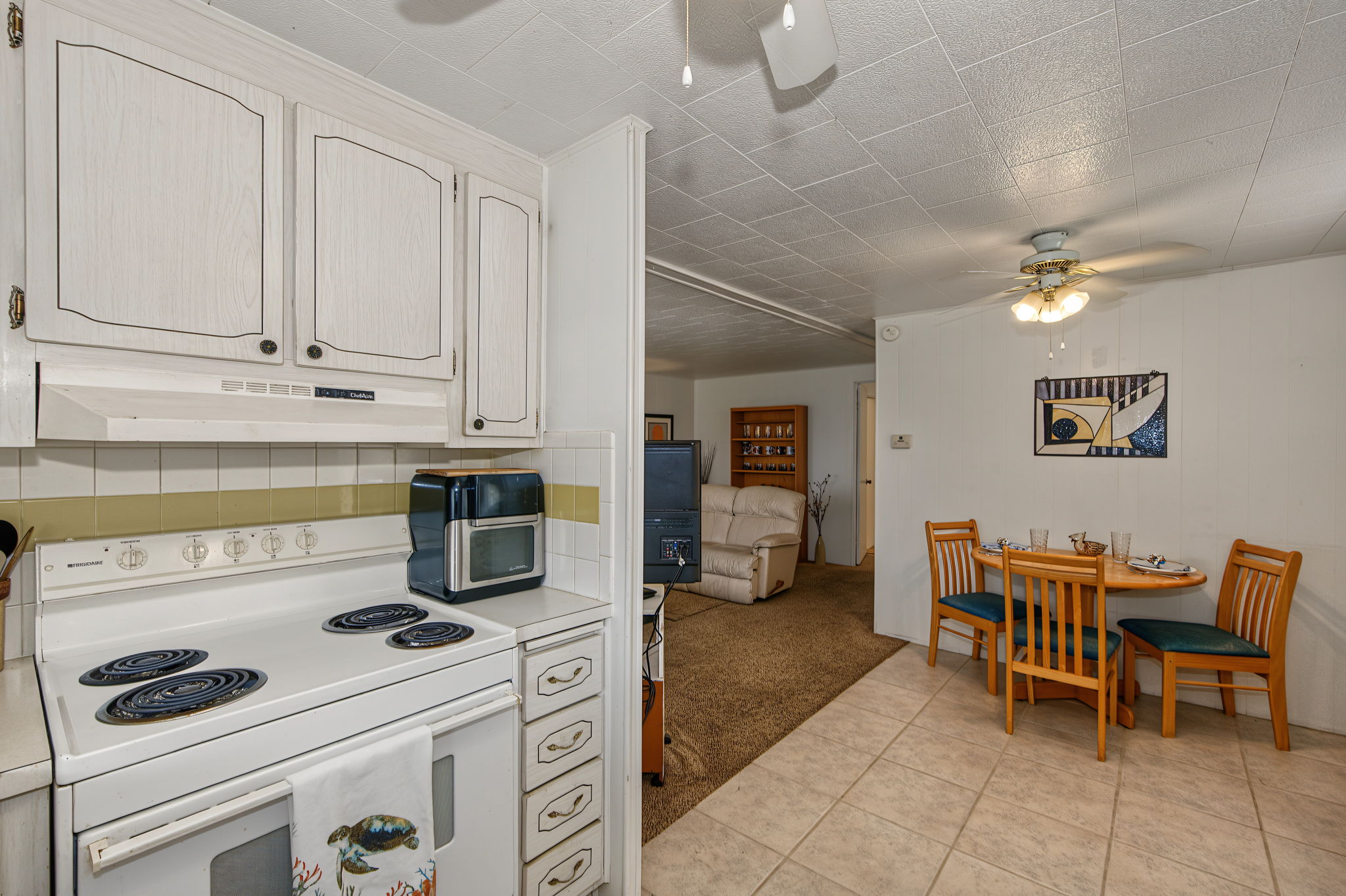 Kitchen 5