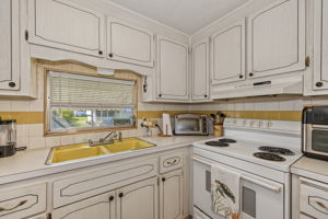 Kitchen 3
