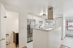 Spring St 29C-S2409-006.jpg
