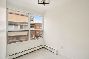 Spring St 29C-S2409-012.jpg