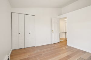 Spring St 29C-S2409-017.jpg