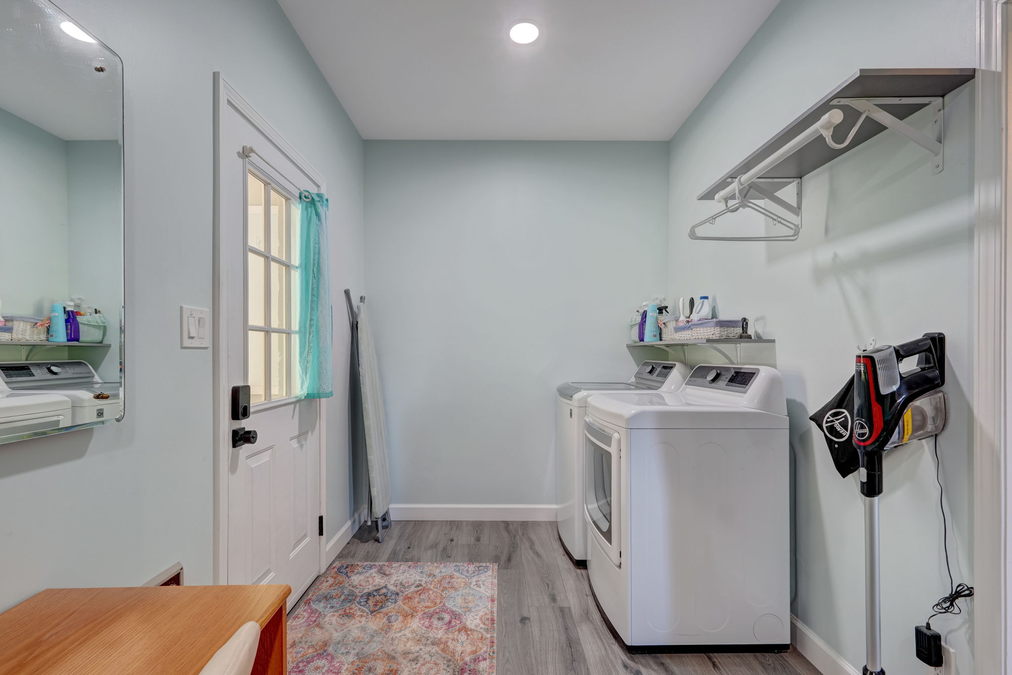 Apartment Laundry