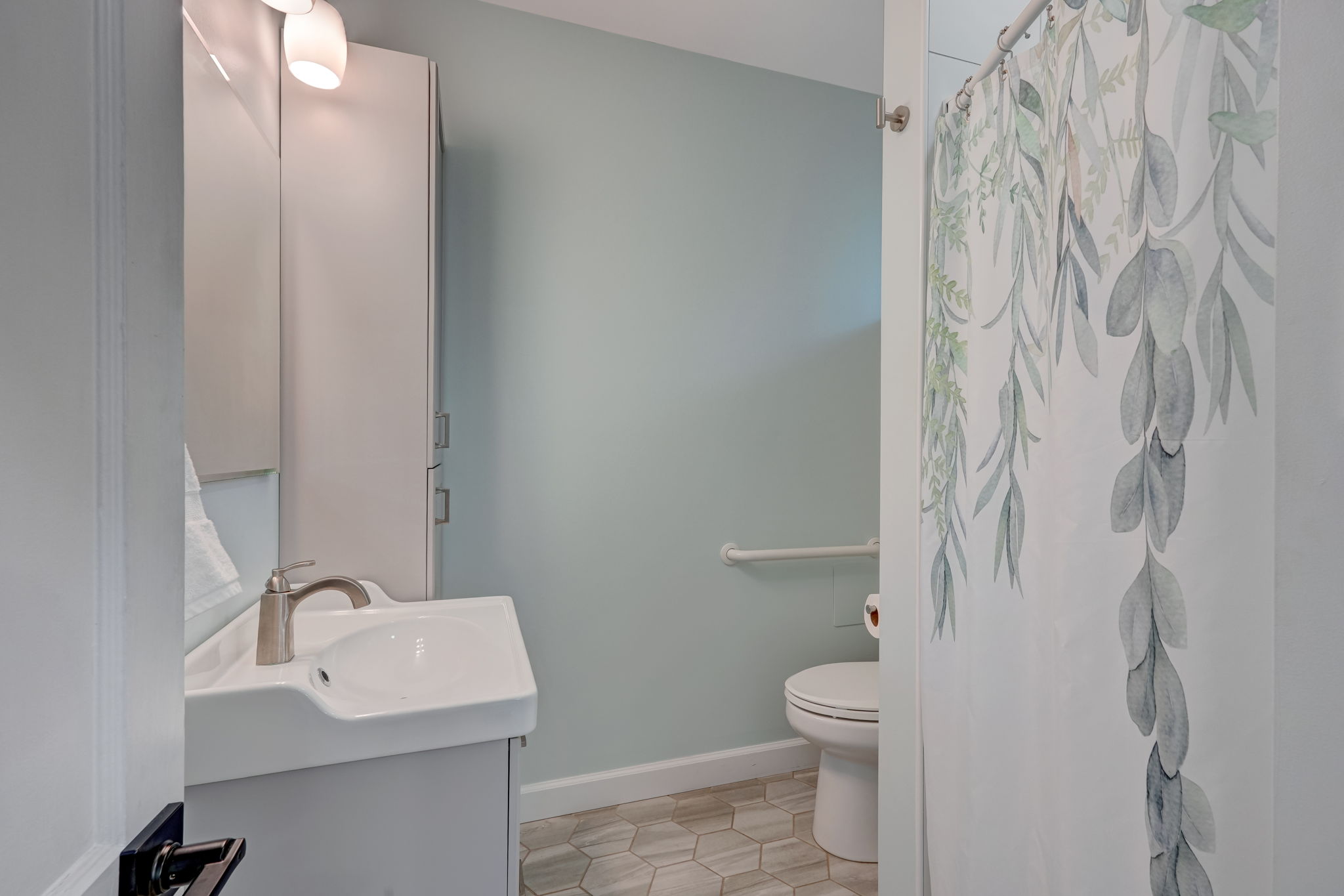 Apartment Bathroom