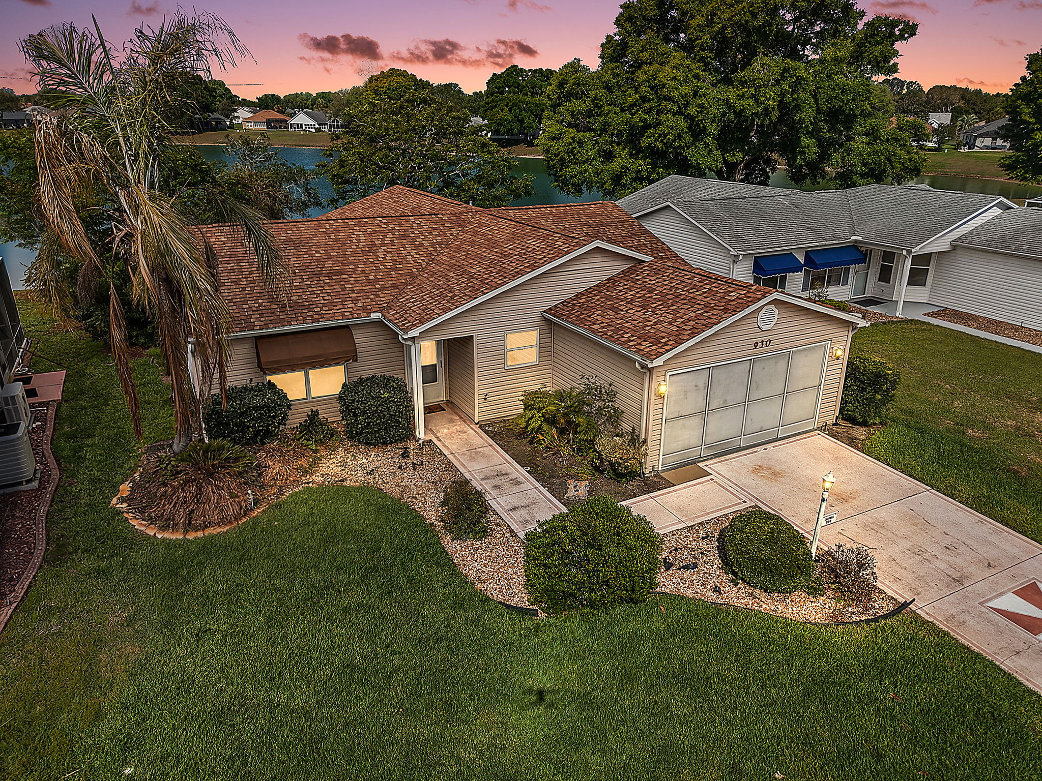 Twilight Front Elevation with WarerViews!