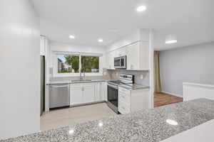 Dorncliff Ln-S1208-017.jpg