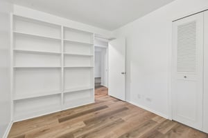 Dorncliff Ln-S1208-022.jpg