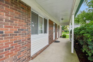 Dorncliff Ln-S1208j-005r