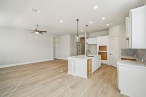 San Antonio - Estancia Ranch - 930 Earp Blvd San Antonio TX 78260 - 010