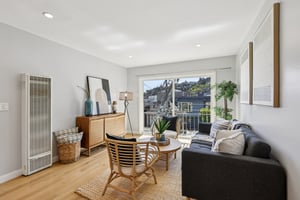 - 930 Elizabeth St 1-S0809-008.jpg