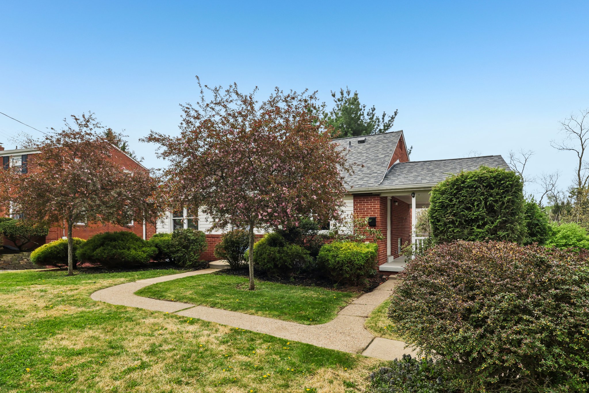 Garden City Dr-S1604-004.jpg