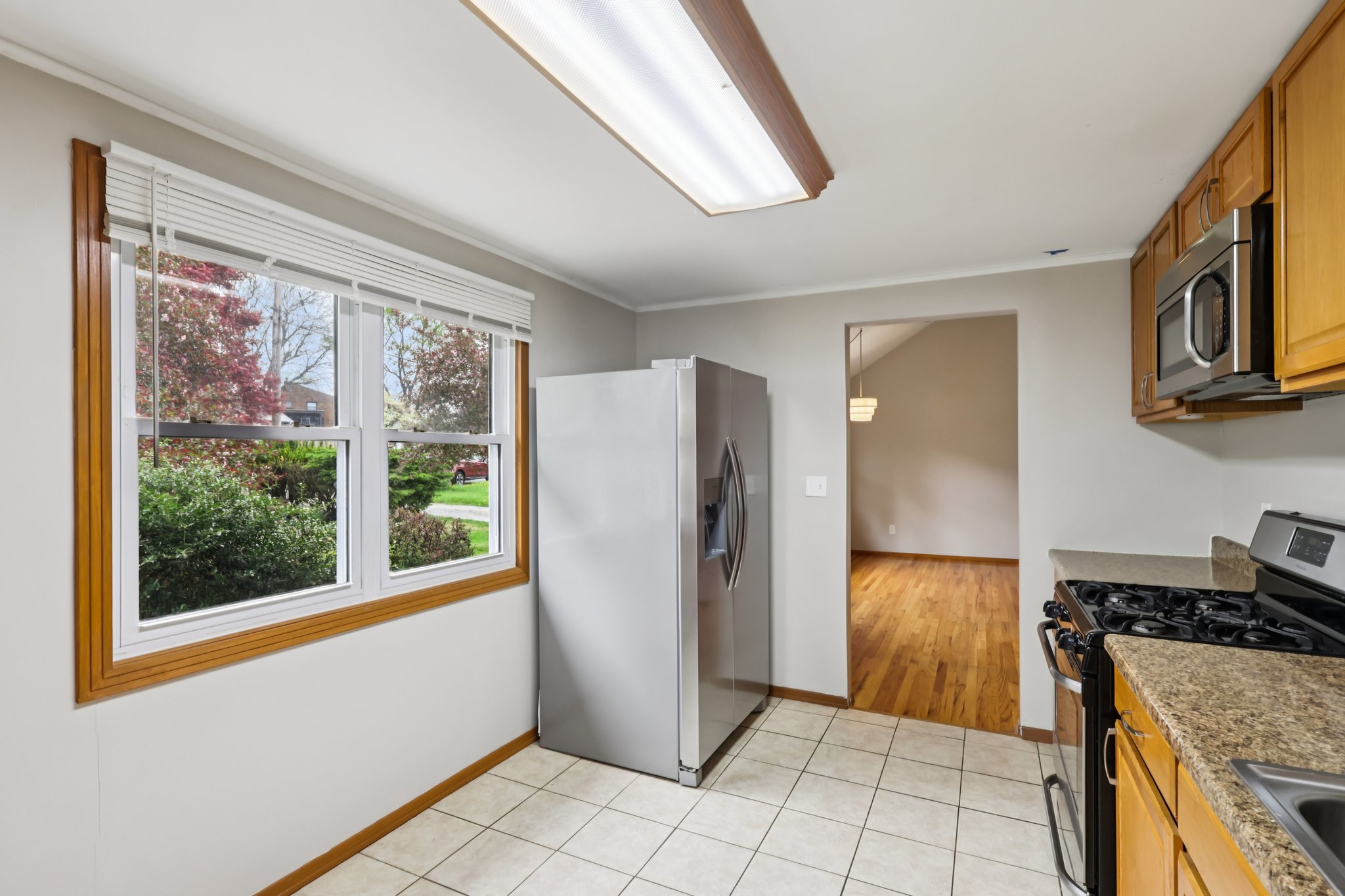 Garden City Dr-S1604-011.jpg