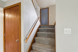 Garden City Dr-S1604-025.jpg