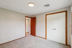 Garden City Dr-S1604-029.jpg