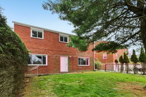 Garden City Dr-S1604-036.jpg