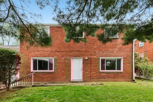 Garden City Dr-S1604-037.jpg