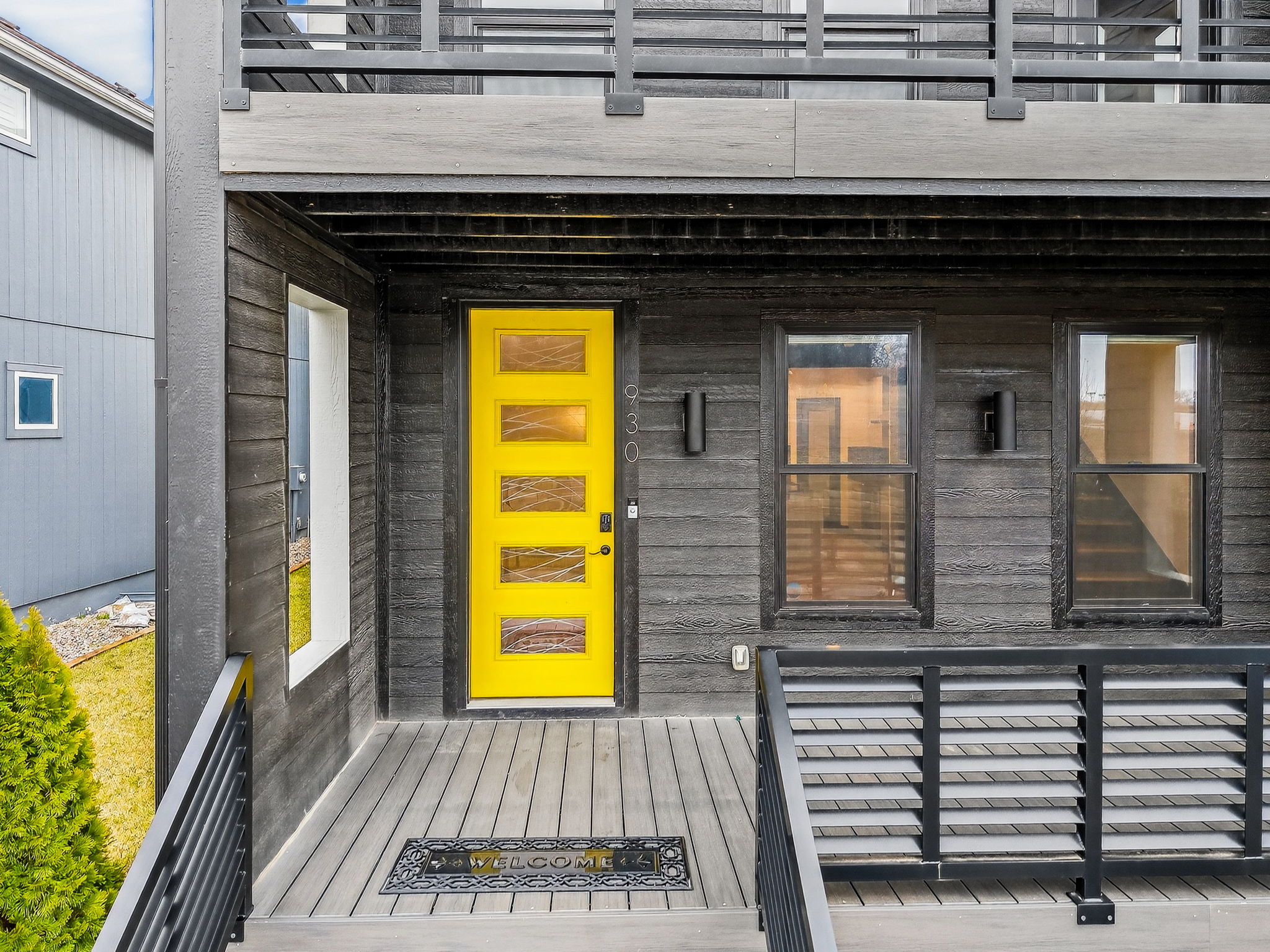 930 S Harmony Ave -016