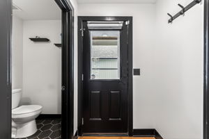 930 S Harmony Ave -030