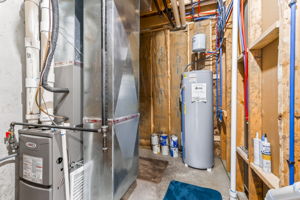 930 S Harmony Ave -055