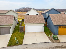 930 S Harmony Ave -004