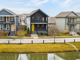 930 S Harmony Ave -015