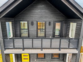 930 S Harmony Ave -017