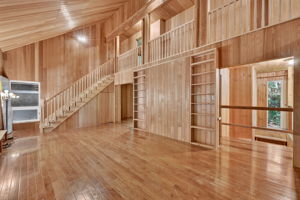  Photo 33