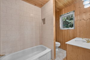  Photo 49