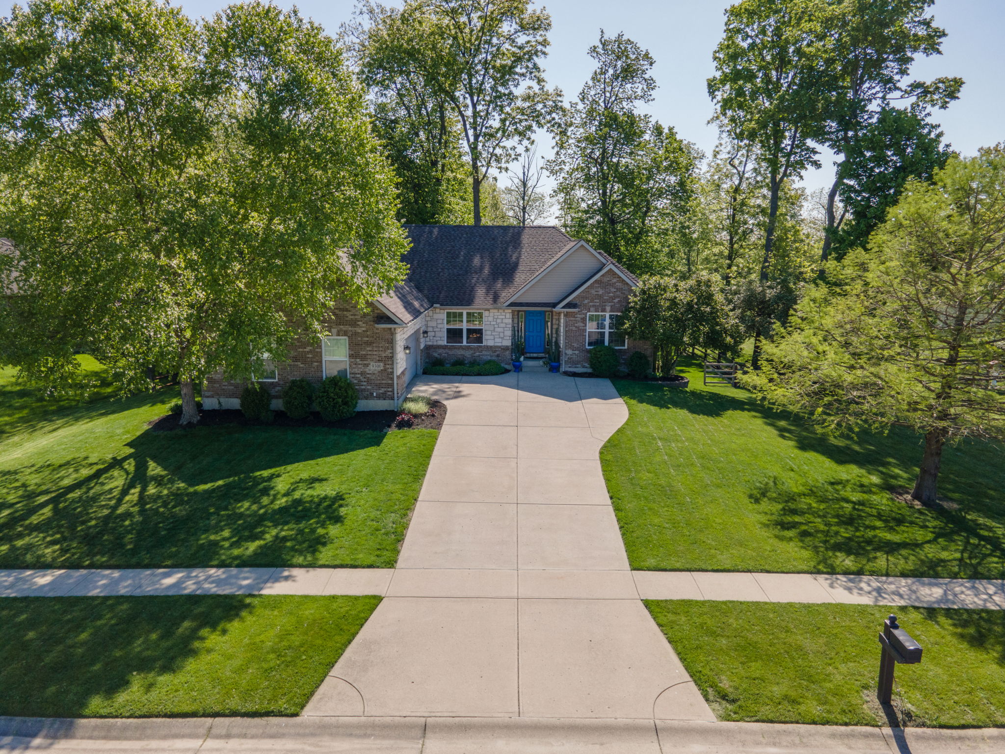 9300 Somerset Ct-0394