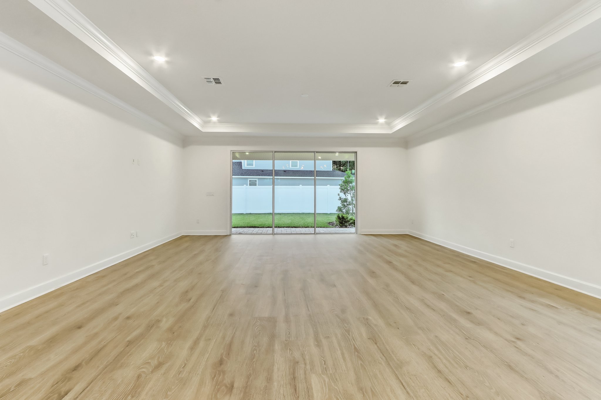 Living/Dining Room