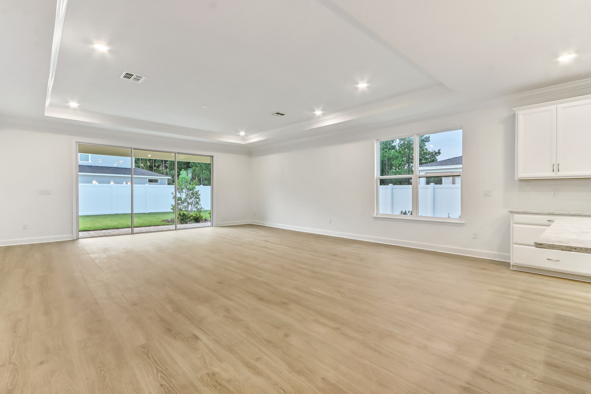 Living Room/Dining Room