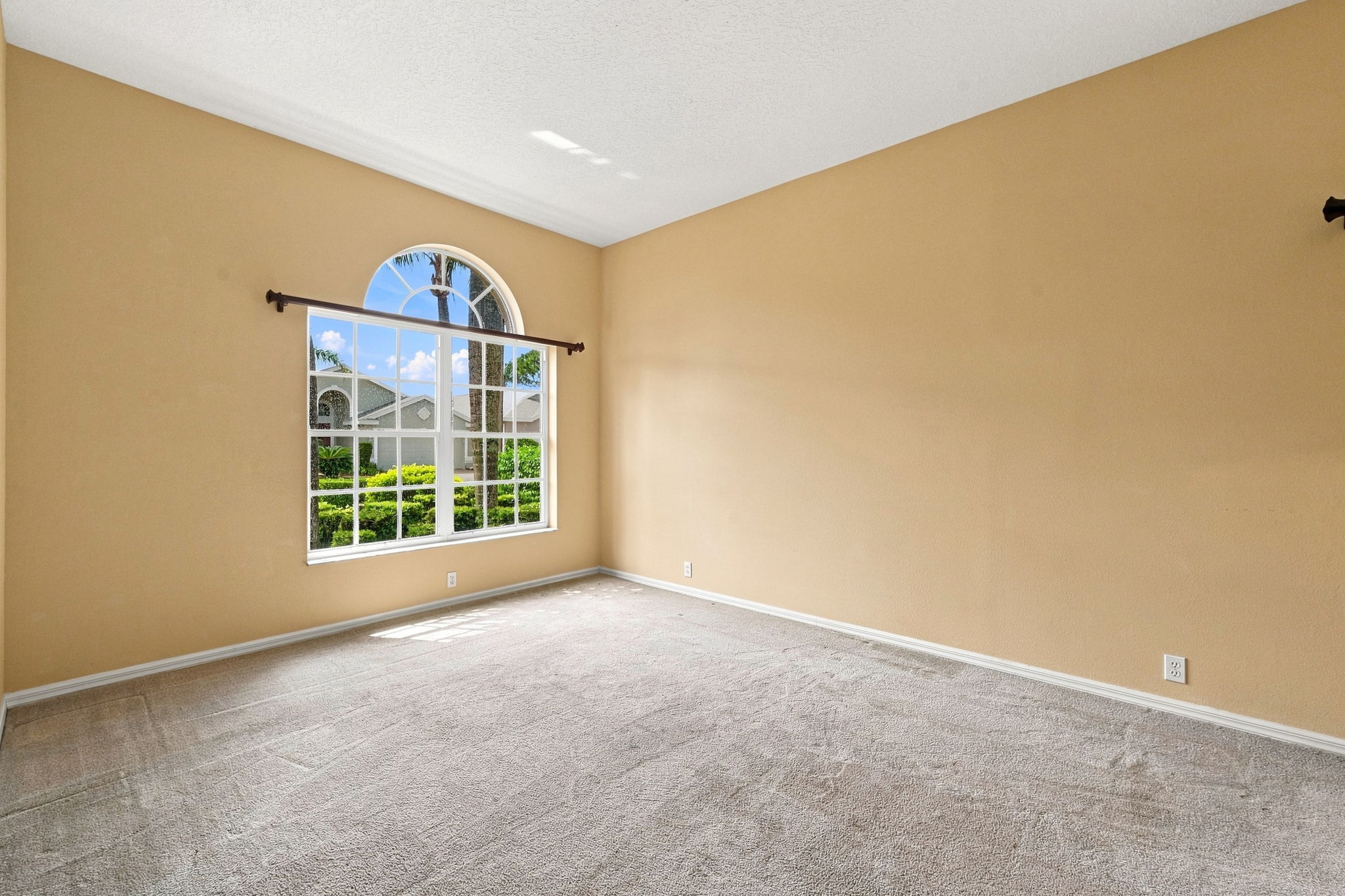 Living Room2