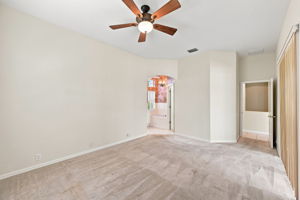 Primary Bedroom1c