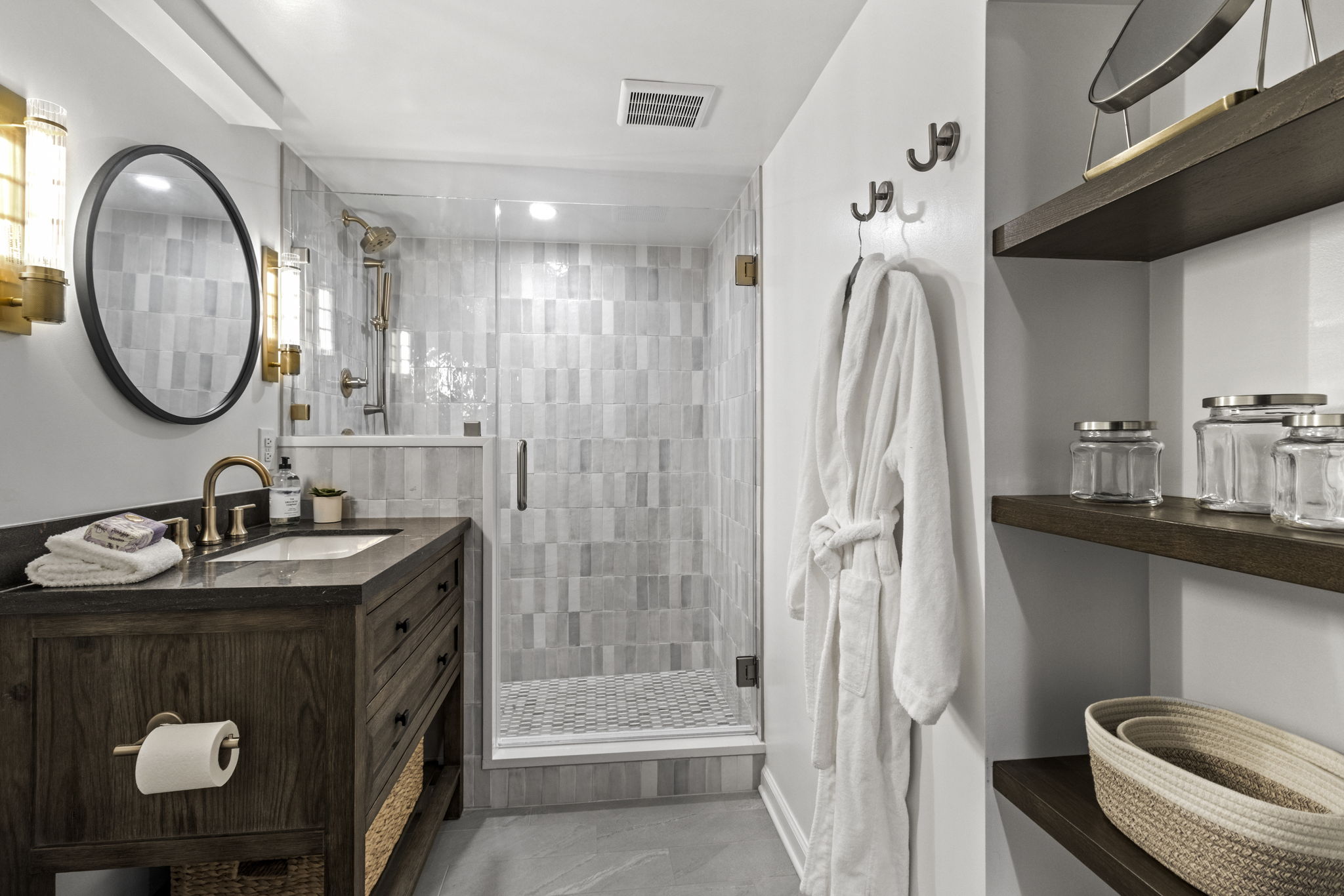 NEW 2023 Bath