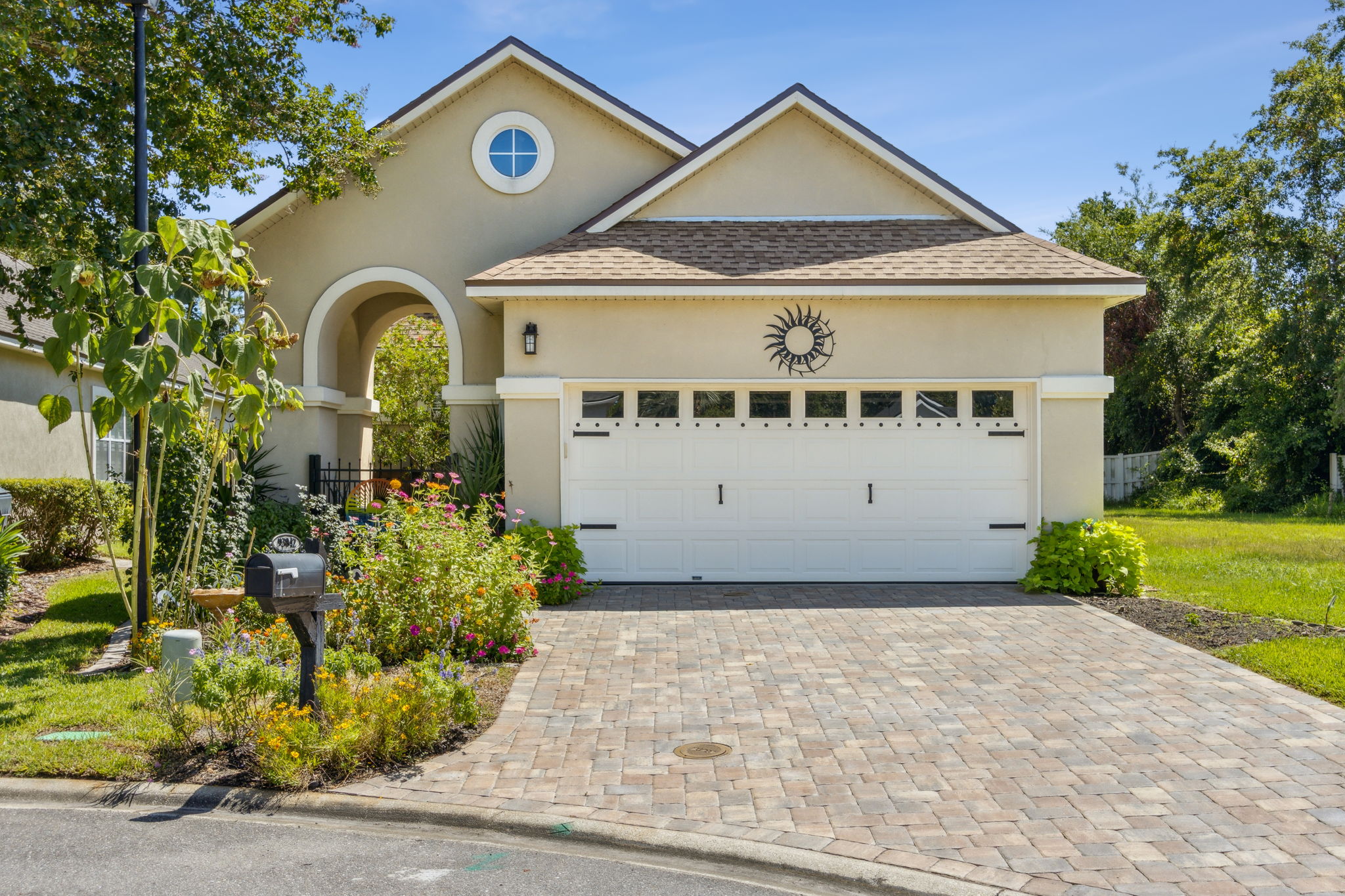 Welcome to 93042 Harbor Ct