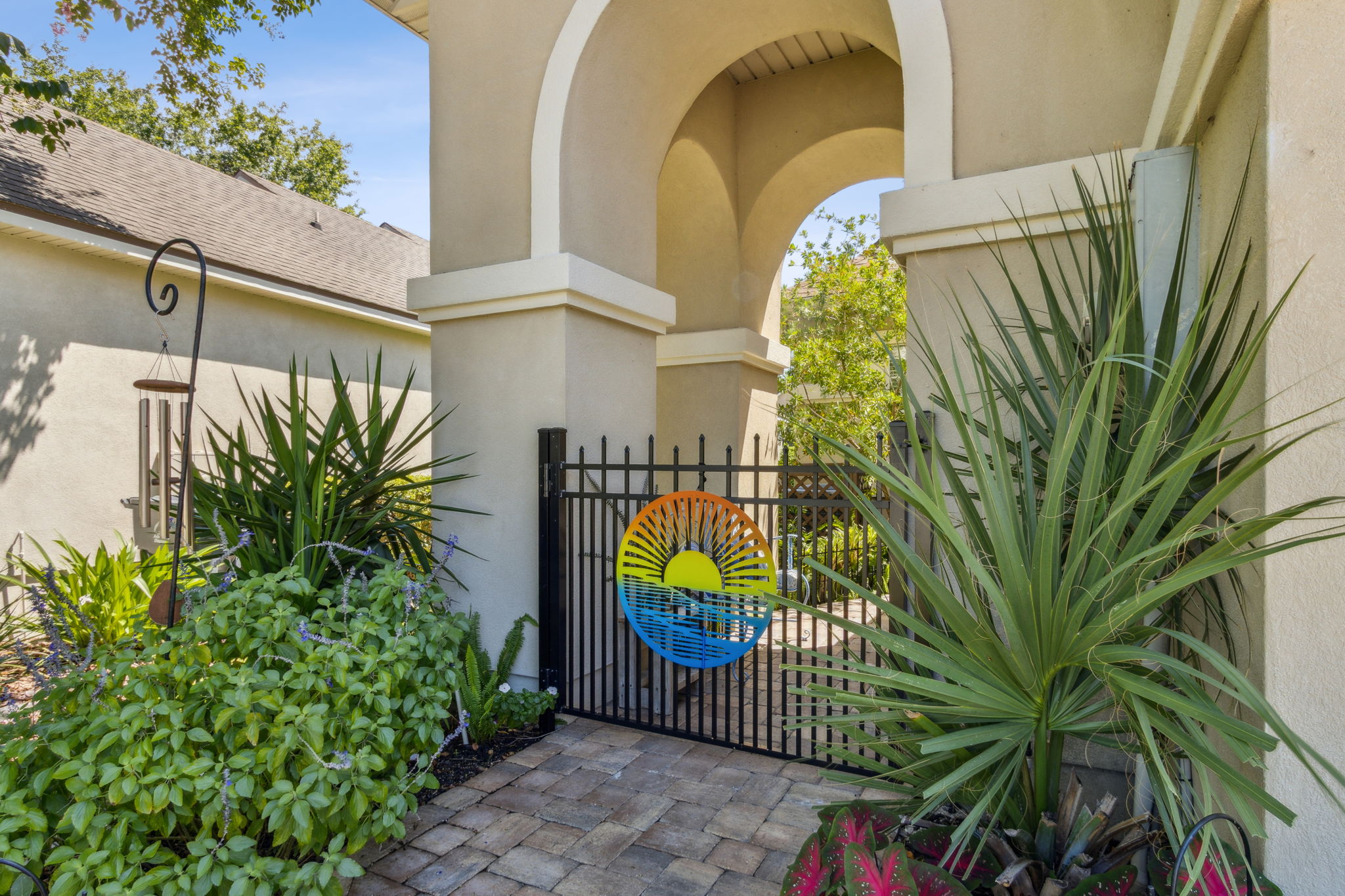Front Entry Detail