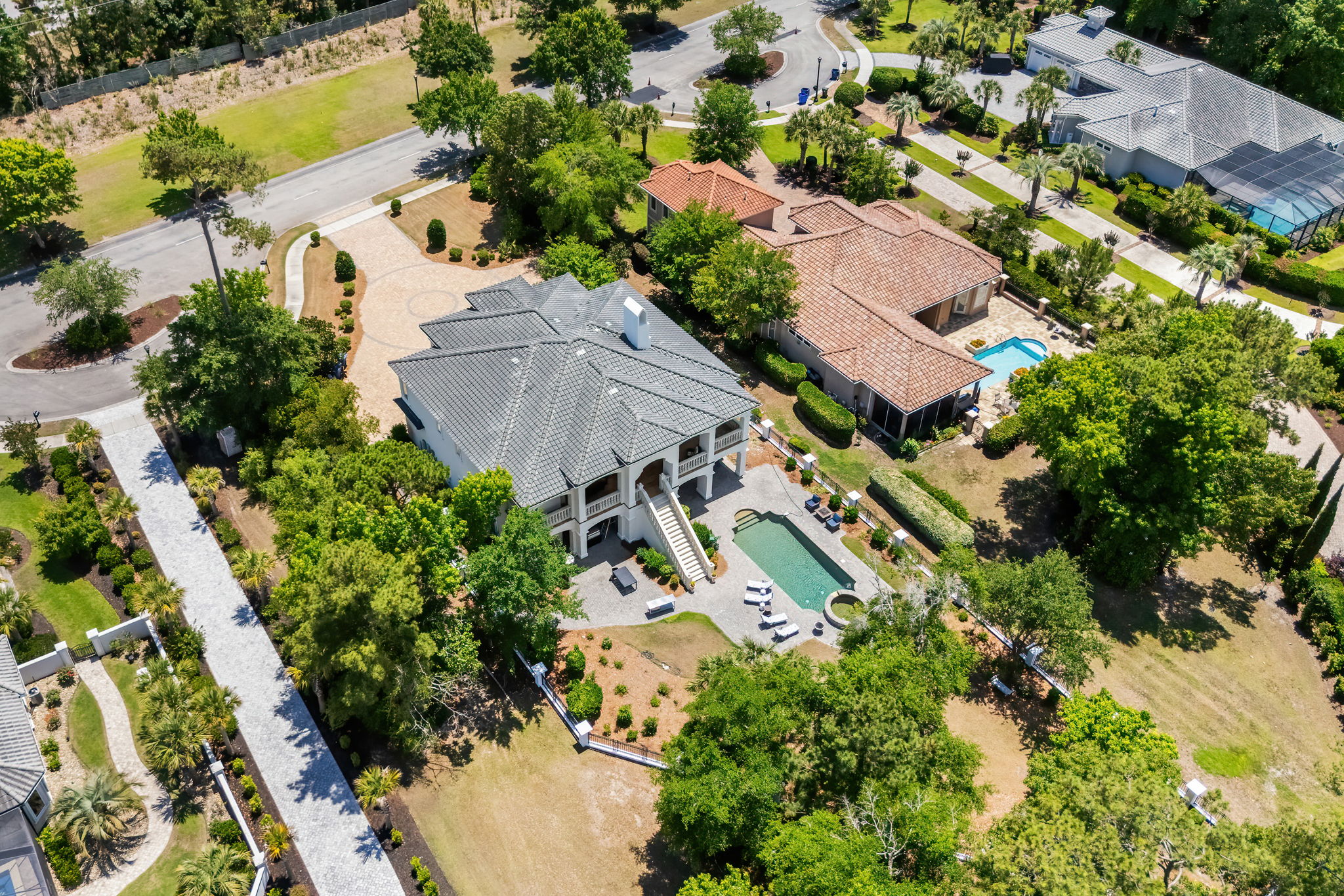  Photo 103