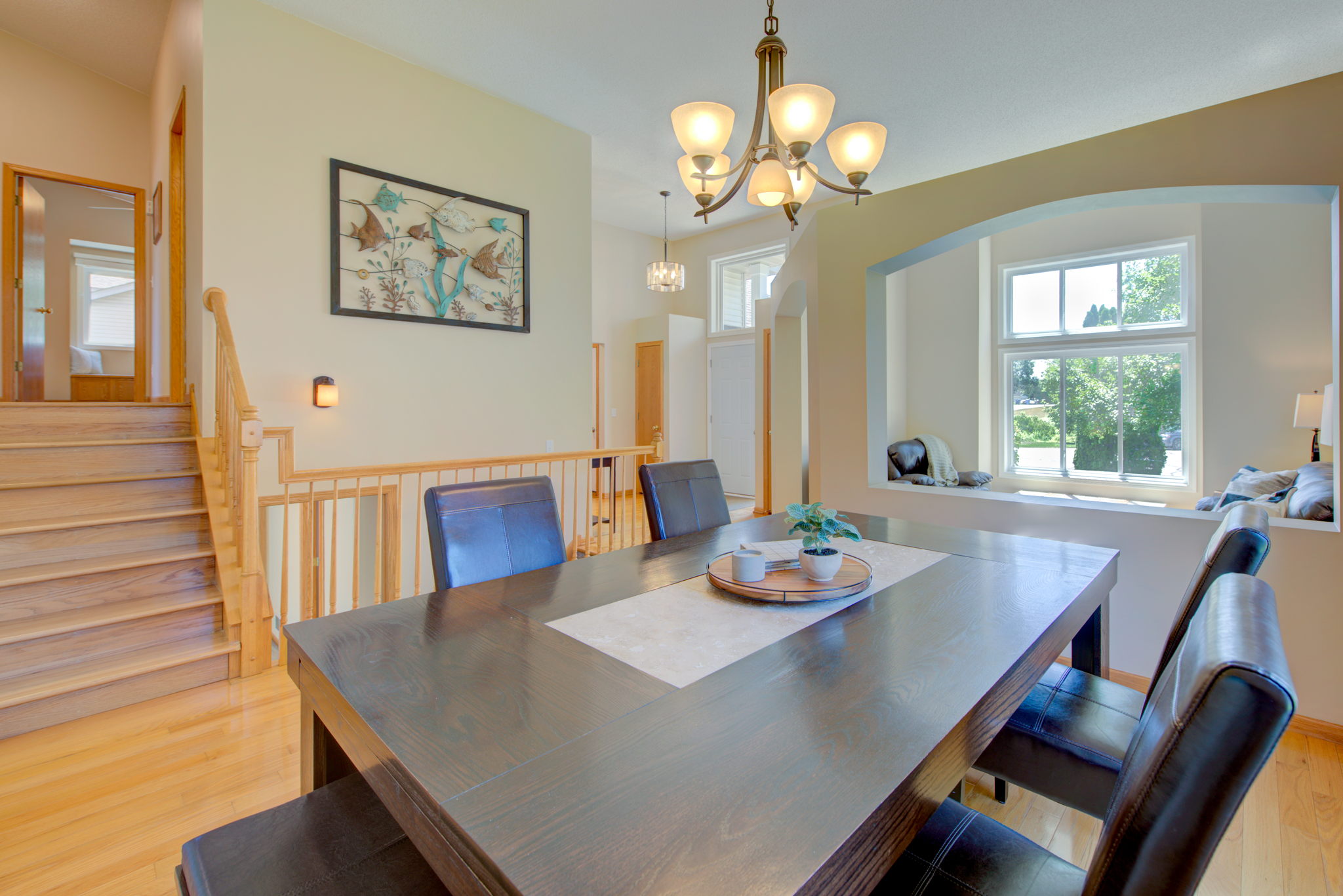 10 Dining room