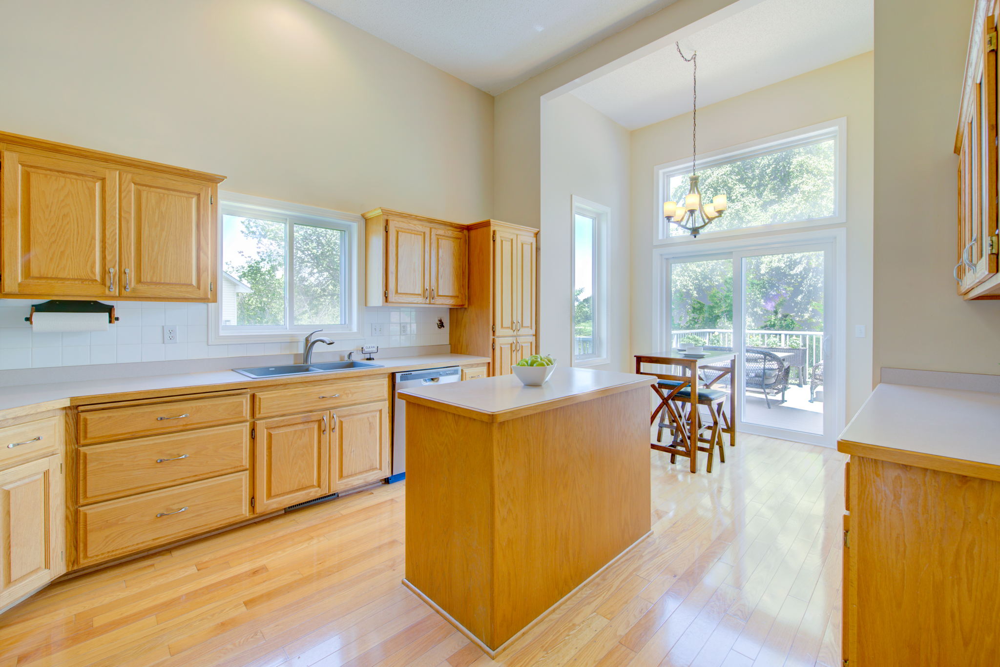 12 Kitchen